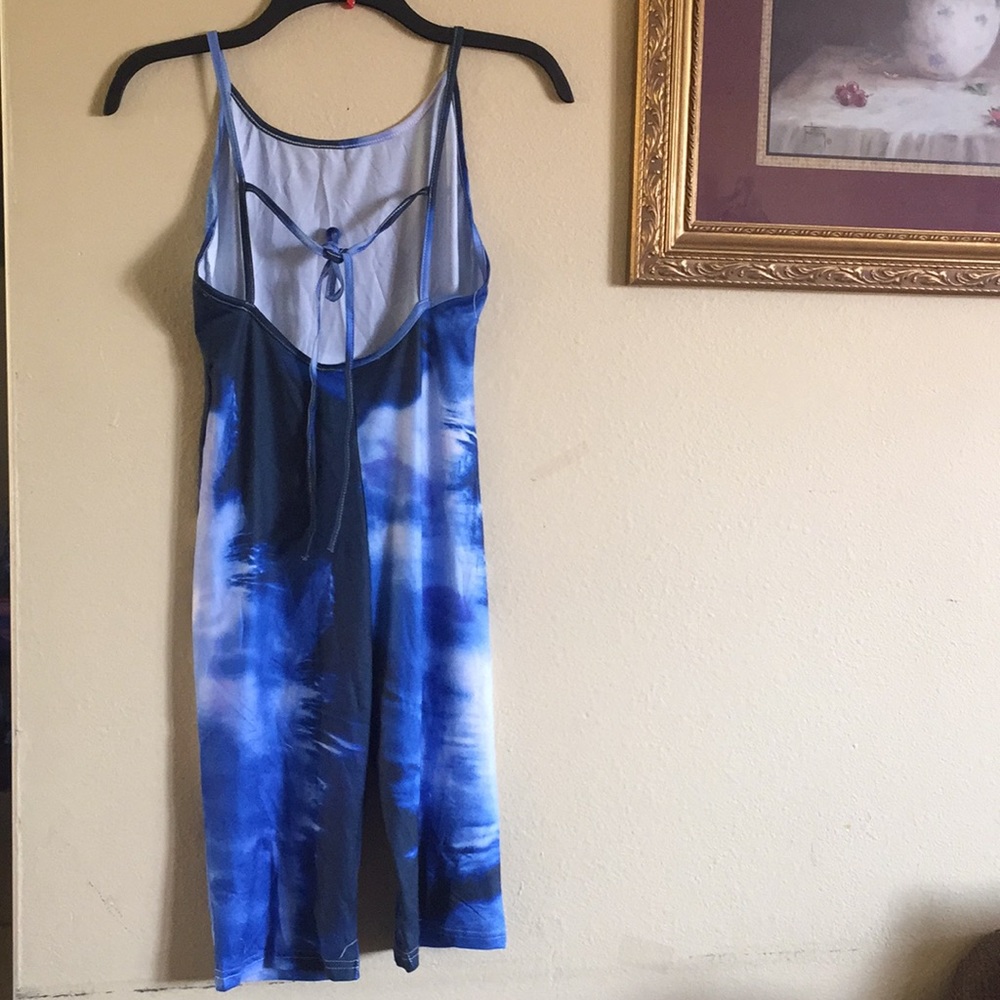 New - Picture 3 of 4